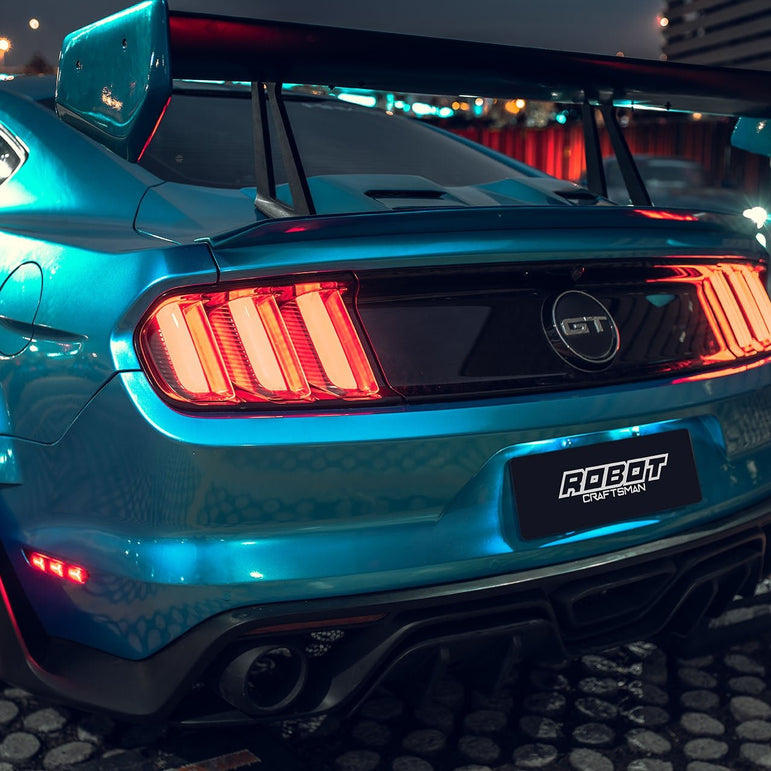 Robot Craftsman Ford Mustang V3 Duck Tail + Boot Cover Aftermarket Carbon Fiber Part / Bodykit - Robot Bodykits