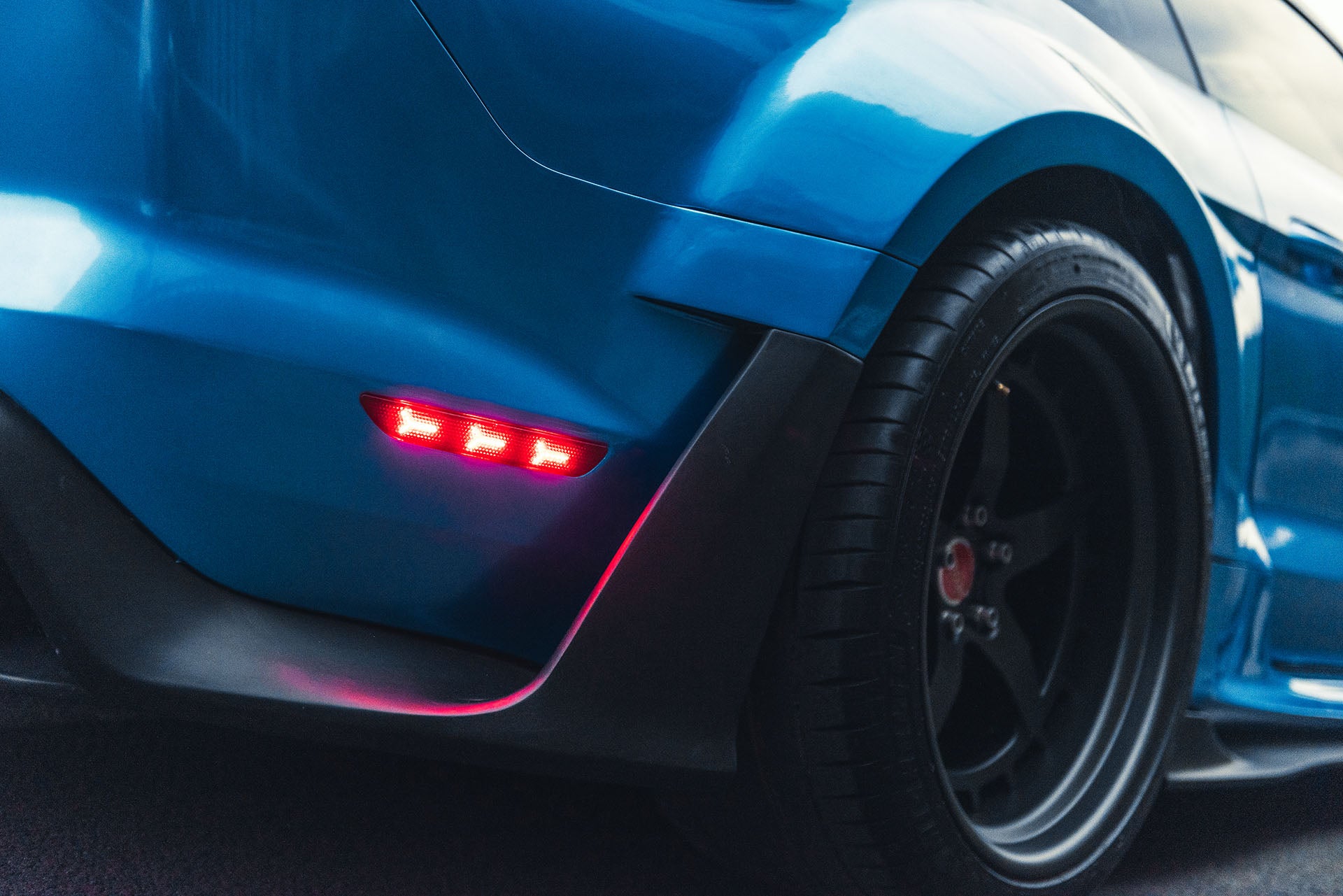 Robot Craftsman Ford Mustang V3 Widebody Kit 2015 - 2023 Aftermarket Carbon Fiber Part / Bodykit - Robot Bodykits