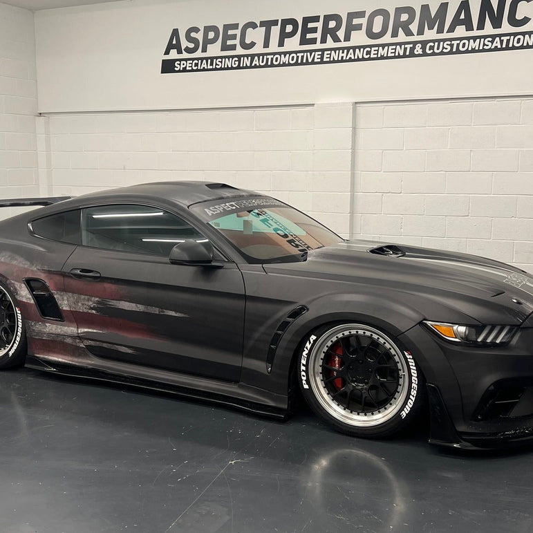 Robot Craftsman Ford Mustang V3 Widebody Kit 2015-2023 Aftermarket Carbon Fiber Part / Bodykit - Robot Bodykits