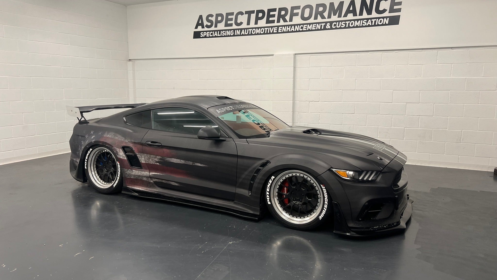 Robot Craftsman Ford Mustang V3 Widebody Kit 2015-2023 Aftermarket Carbon Fiber Part / Bodykit - Robot Bodykits
