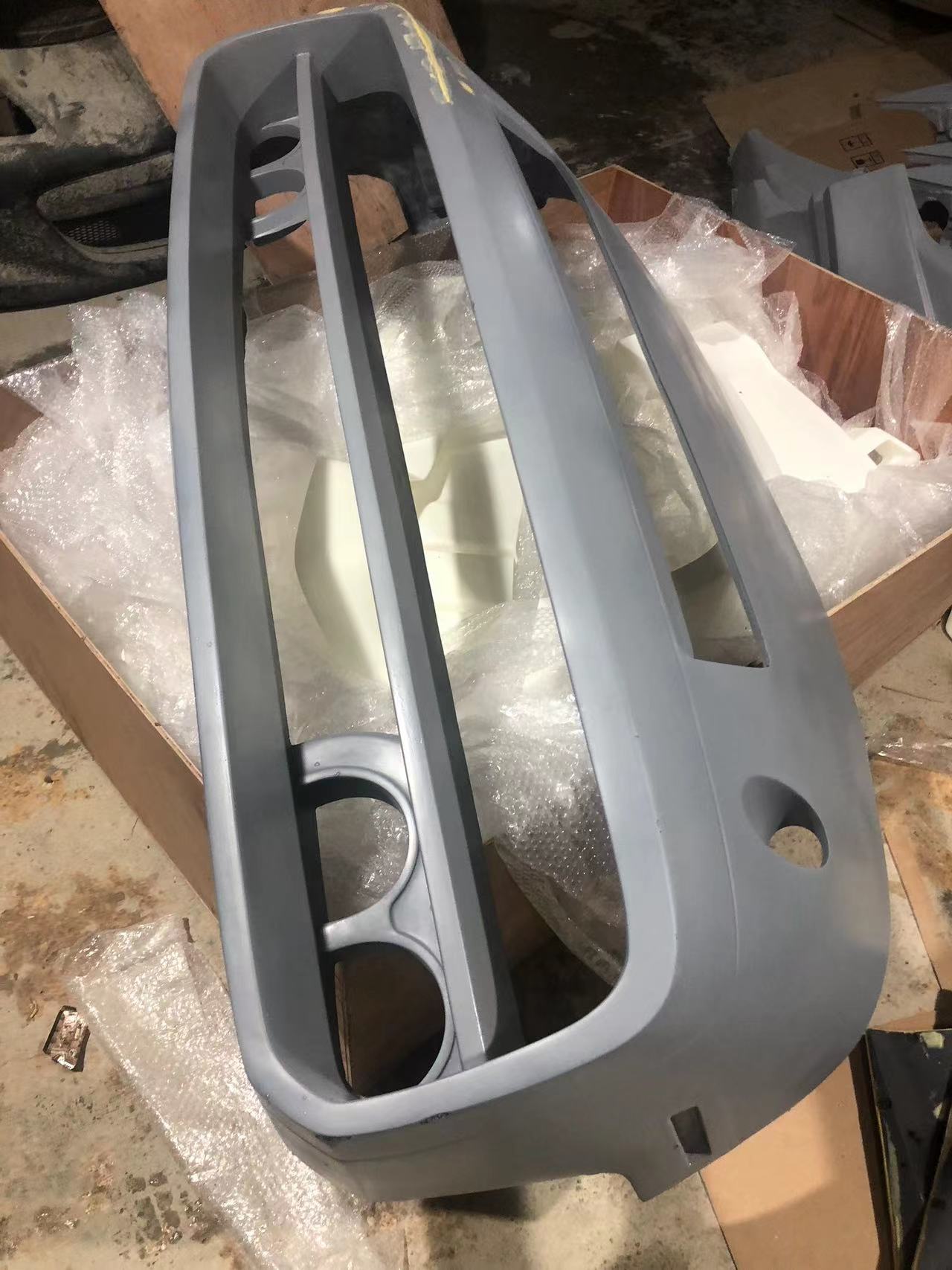 ROBOT CRAFTSMAN Front Bumper 