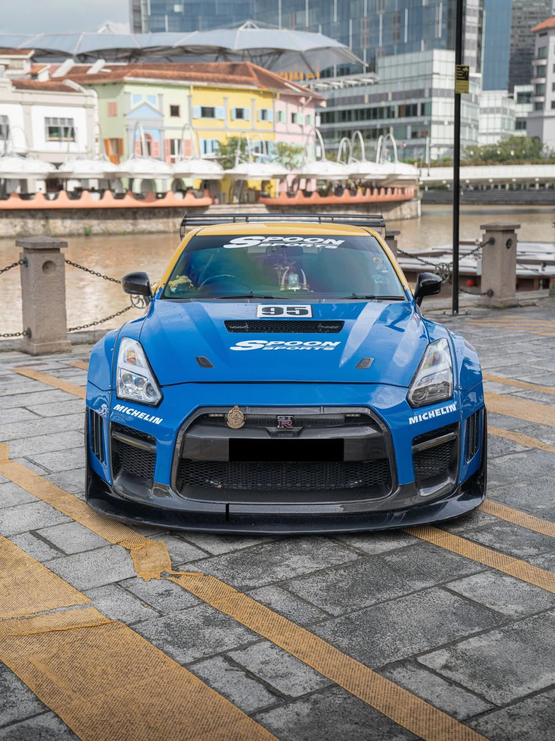 Robot Craftsman Nissan GTR Body Kit R35 WIDEBODY Fibre Glass Reinforced Plastic Complete Body Kit (FRP) Aftermarket Carbon Fiber Part / Bodykit - Robot Bodykits