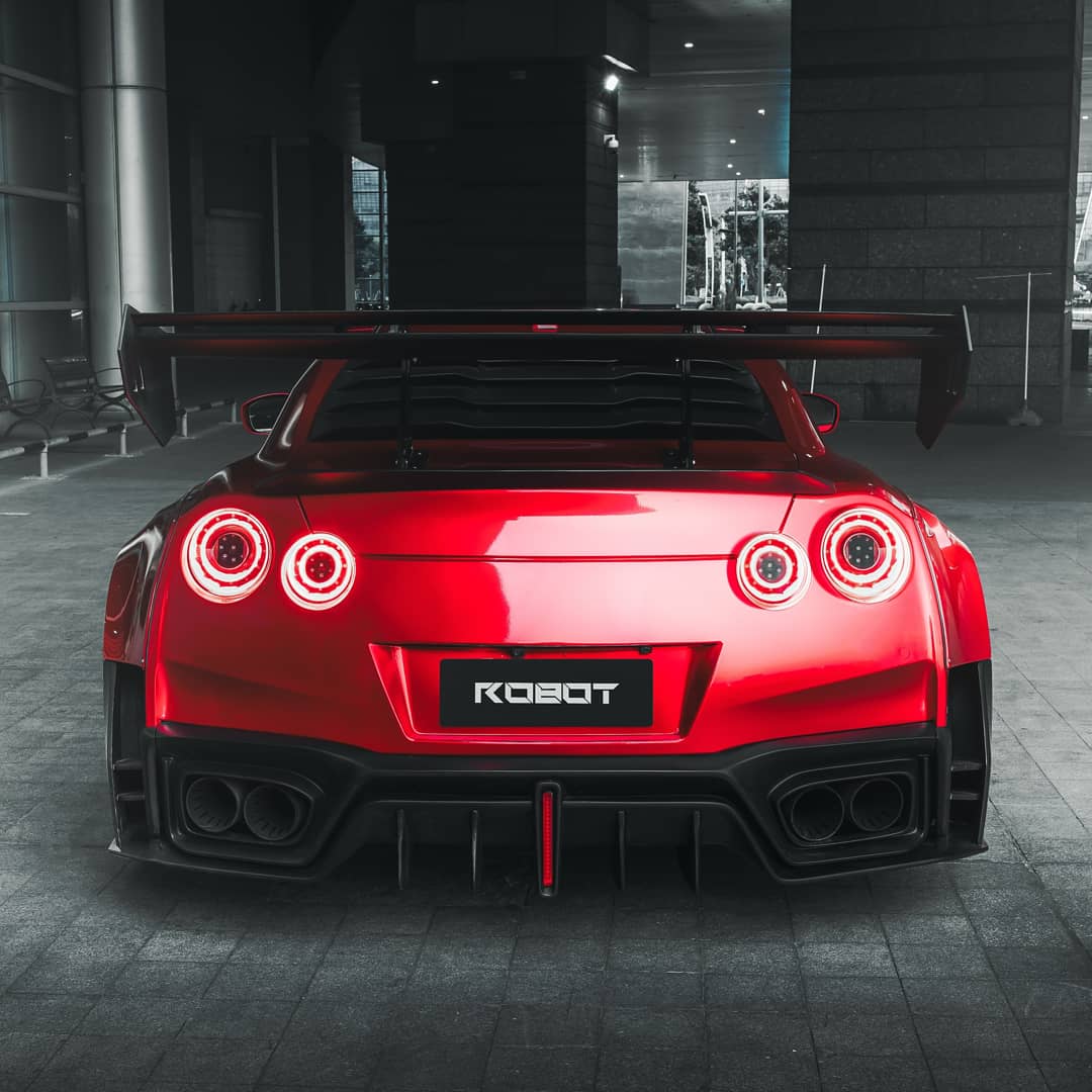Robot Craftsman Nissan GTR Body Kit R35 WIDEBODY Fibre Glass Reinforced Plastic Complete Body Kit (FRP) Aftermarket Carbon Fiber Part / Bodykit - Robot Bodykits