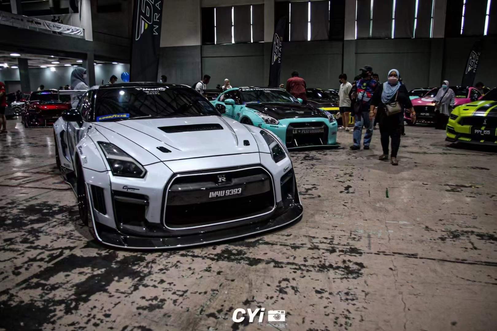 Robot Craftsman Nissan GTR Body Kit R35 WIDEBODY Fibre Glass Reinforced Plastic Complete Body Kit (FRP) Aftermarket Carbon Fiber Part / Bodykit - Robot Bodykits