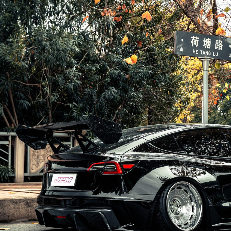 Robot Craftsman Tesla Model 3 2017-2023 “HACKER” Widebody FRP & Partial Carbon Full Kit Aftermarket Carbon Fiber Part / Bodykit - Robot Bodykits