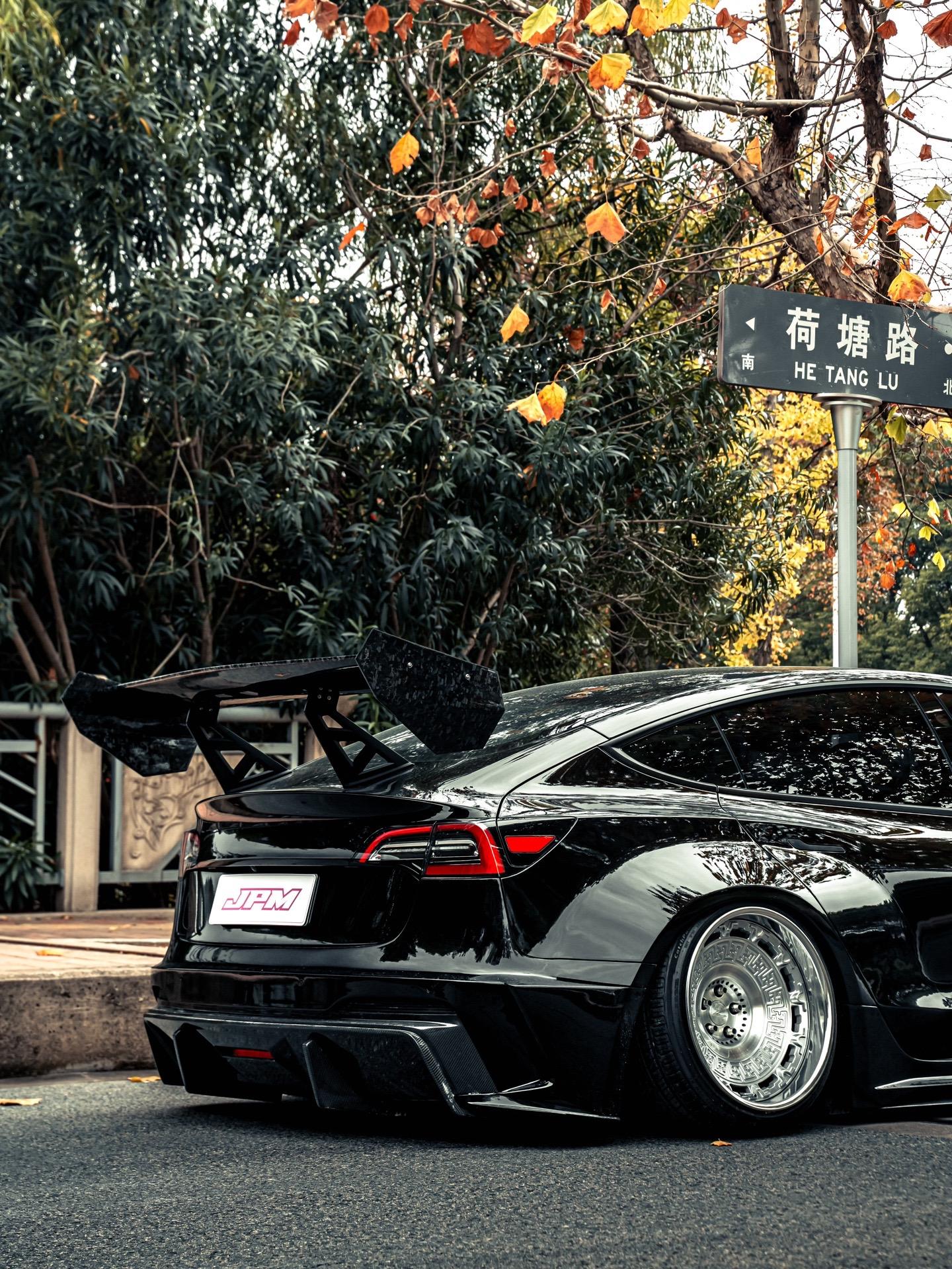 Robot Craftsman Tesla Model 3 2017-2023 “HACKER” Widebody FRP & Partial Carbon Full Kit Aftermarket Carbon Fiber Part / Bodykit - Robot Bodykits