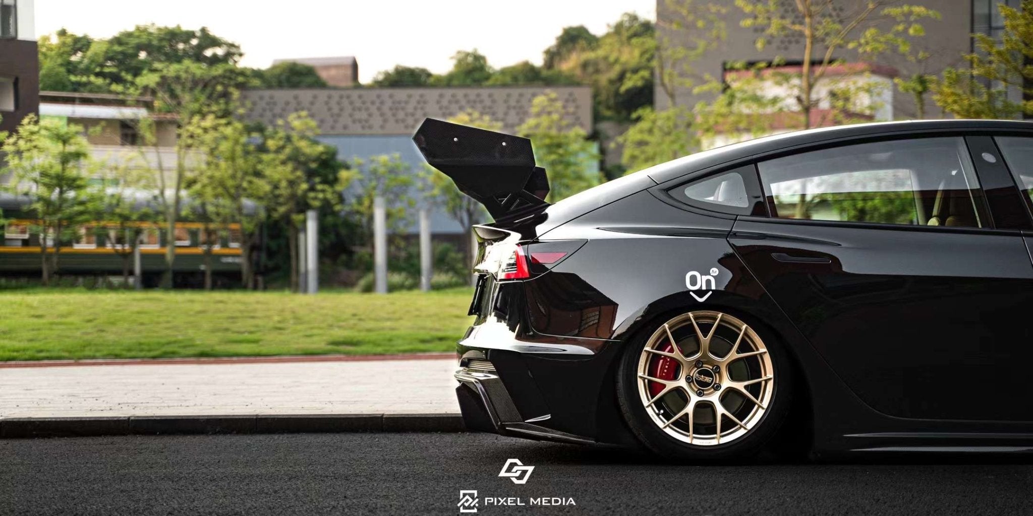 Robot Craftsman Tesla Model 3 “HACKER” Narrowbody Fibre Glass Reinforced Plastic Complete Body Kit (FRP) Aftermarket Carbon Fiber Part / Bodykit - Robot Bodykits