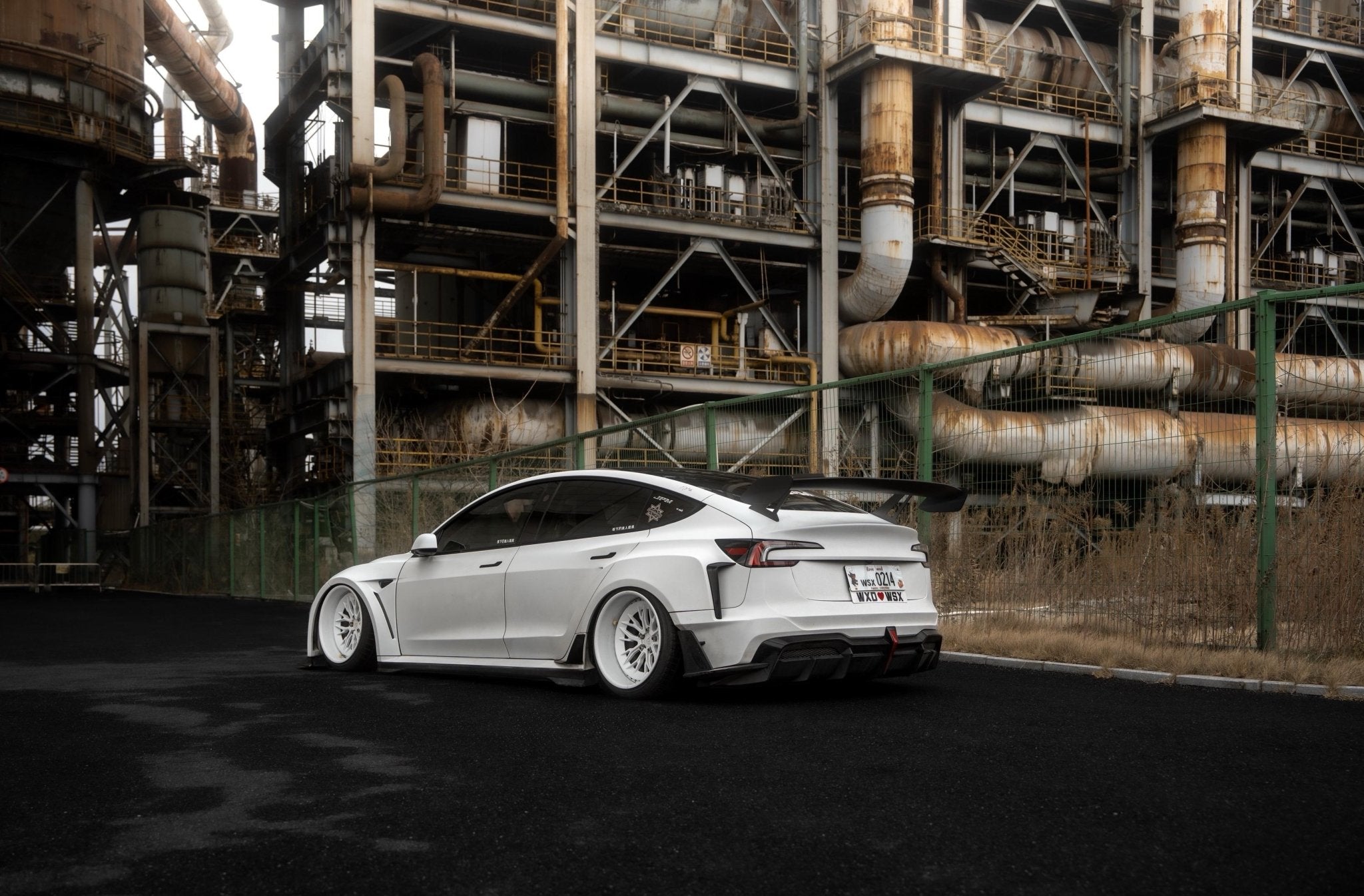 Robot Craftsman Tesla Model 3 Highland 2024+ “HACKER” Widebody FRP & Partial Carbon Full Kit Aftermarket Carbon Fiber Part / Bodykit - Robot Bodykits