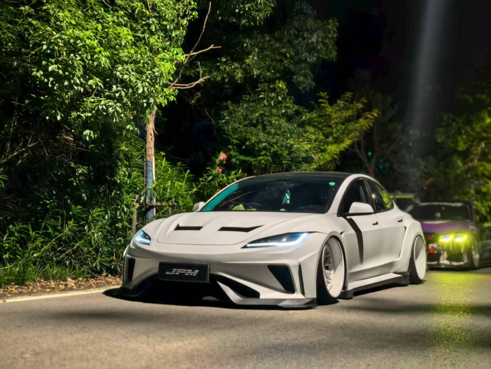 Robot Craftsman Tesla Model 3 Highland 2024+ “HACKER” Widebody FRP & Partial Carbon Full Kit Aftermarket Carbon Fiber Part / Bodykit - Robot Bodykits