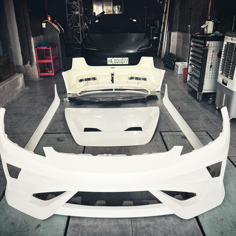 Robot Craftsman Tesla Model 3 Highland 