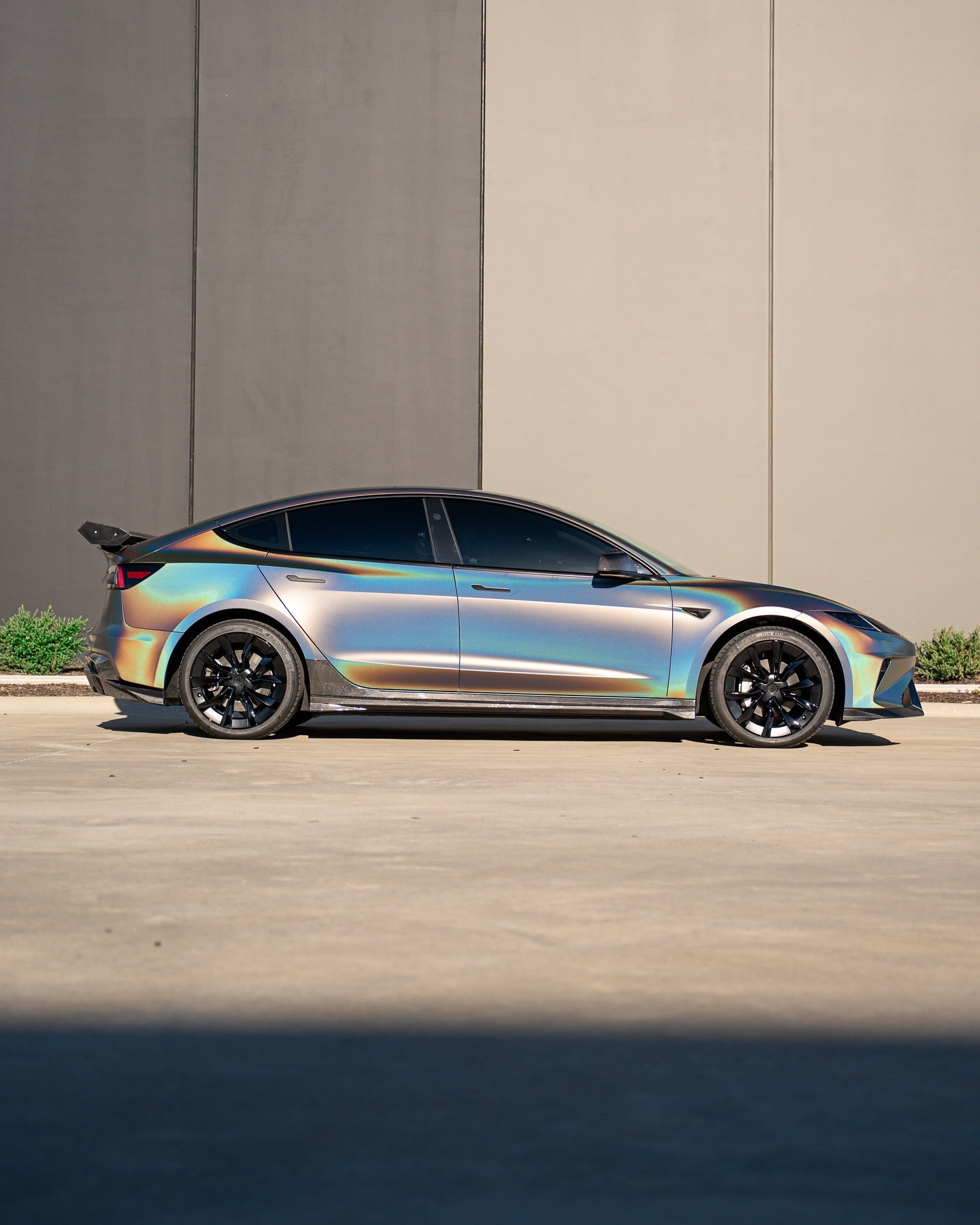 Robot Craftsman Tesla Model 3 Highland 
