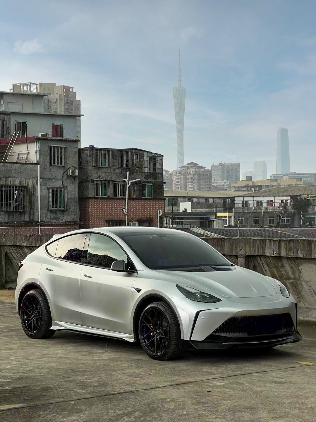 Robot Craftsman Tesla Model Y Starship Polypropylene Front Bumper Aftermarket Carbon Fiber Part / Bodykit - Robot Bodykits