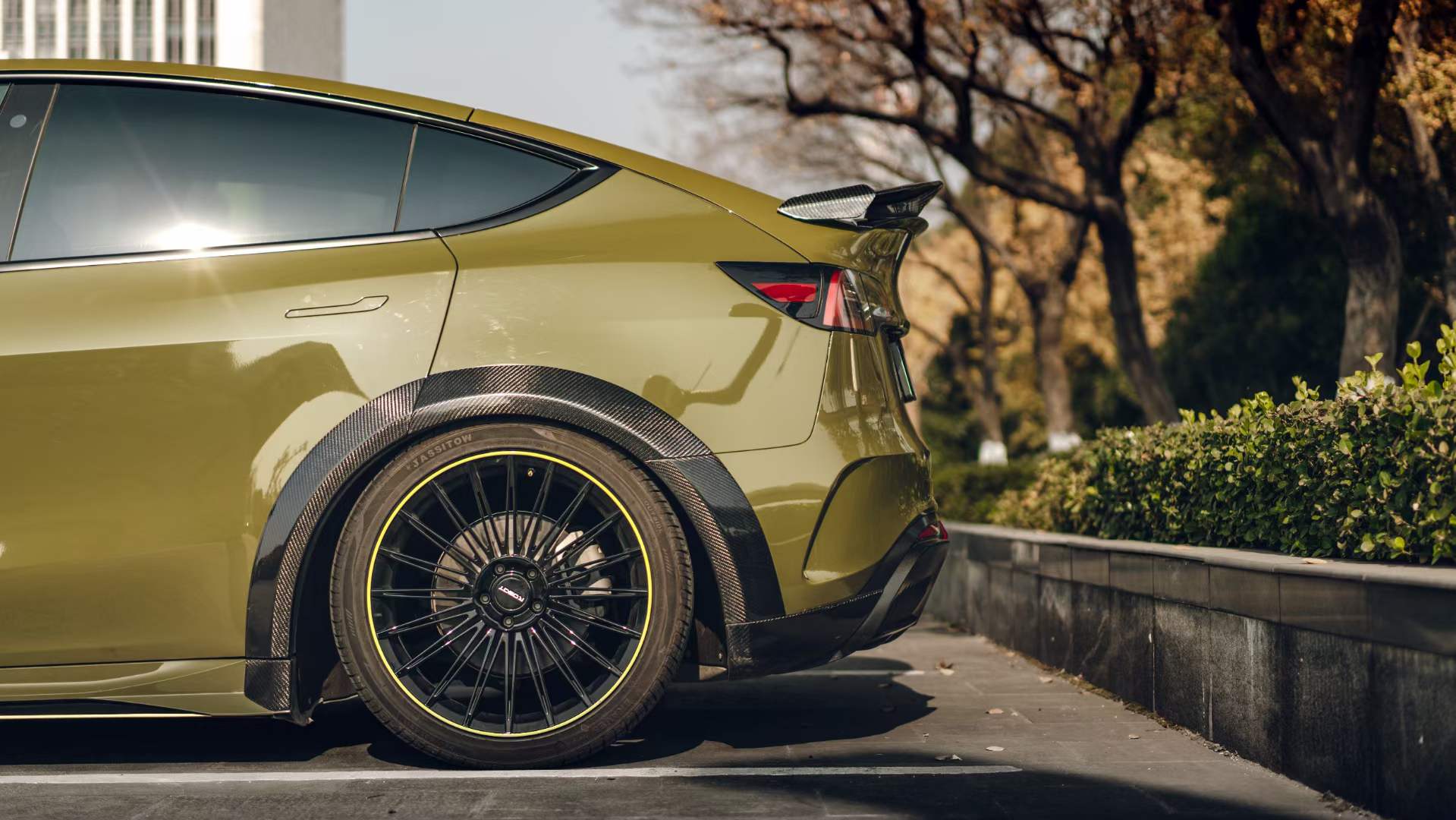 Robot Craftsman Tesla Model Y Starship Polypropylene (PP/frp) Full widebody Bodykit Aftermarket Carbon Fiber Part / Bodykit - Robot Bodykits