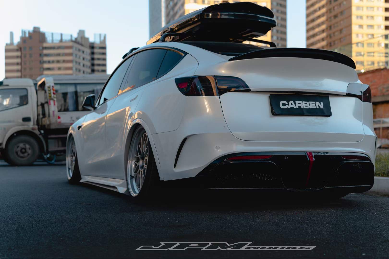 Robot Craftsman Tesla Model Y Starship Polypropylene Rear Bumper & Diffuser Aftermarket Carbon Fiber Part / Bodykit - Robot Bodykits