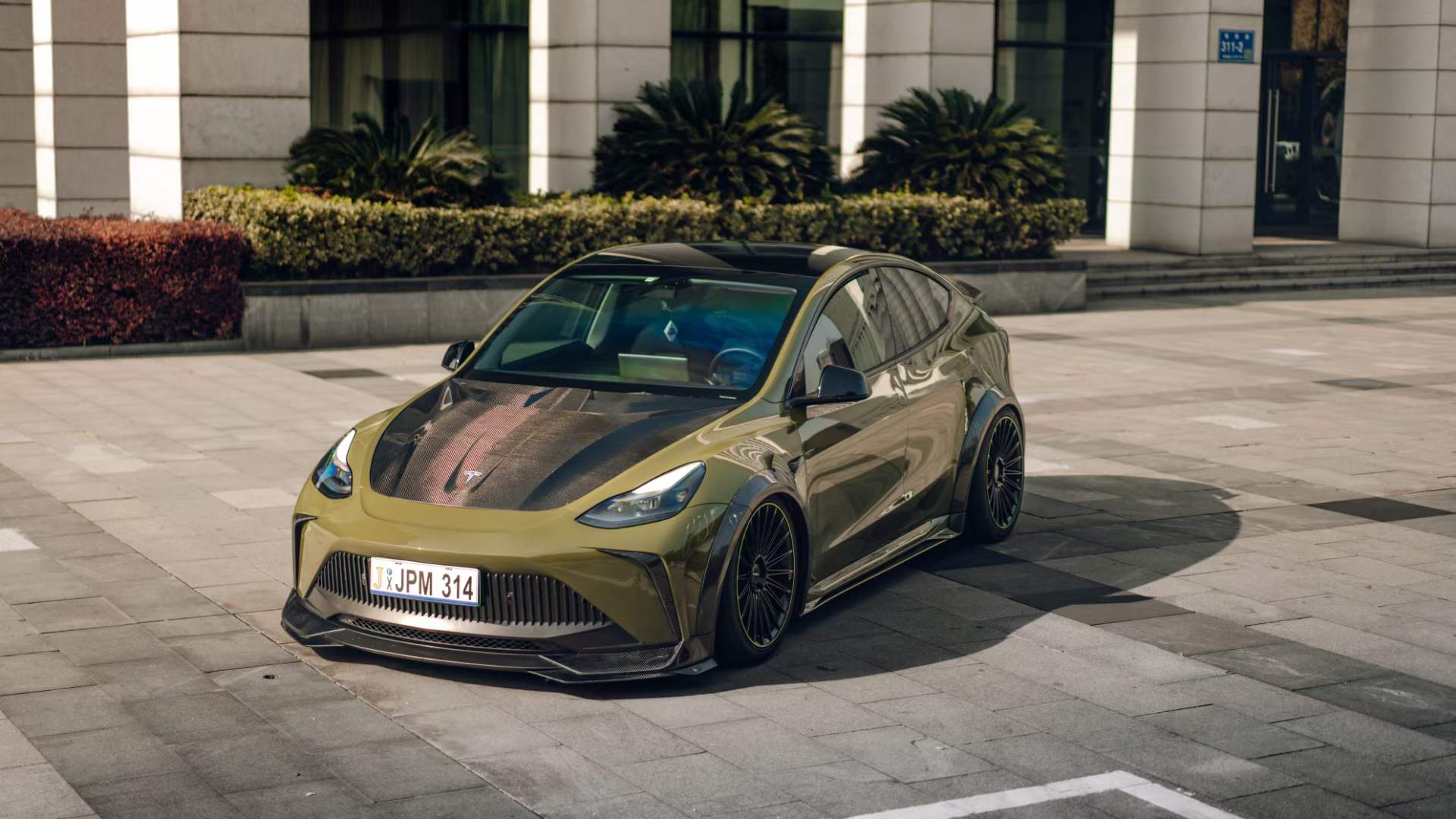 Robot Craftsman Tesla Model Y Starship Polypropylene Widebody Arches Aftermarket Carbon Fiber Part / Bodykit - Robot Bodykits