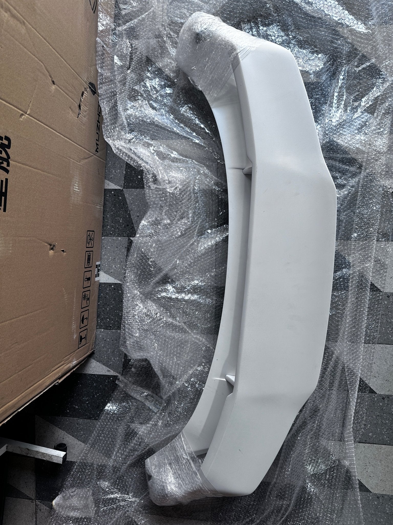 Robot Craftsman Toyota GR86 / BRZ Spoilers / Wings Options Aftermarket Carbon Fiber Part / Bodykit - Robot Bodykits