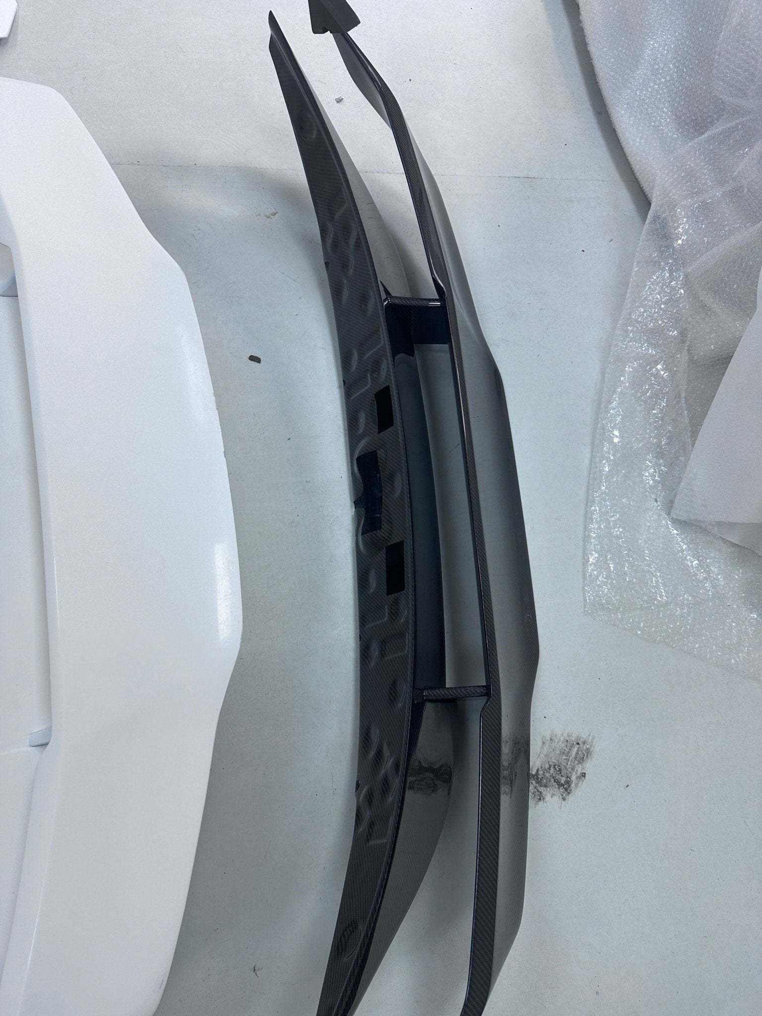 Robot Craftsman Toyota GR86 / BRZ Spoilers / Wings Options Aftermarket Carbon Fiber Part / Bodykit - Robot Bodykits