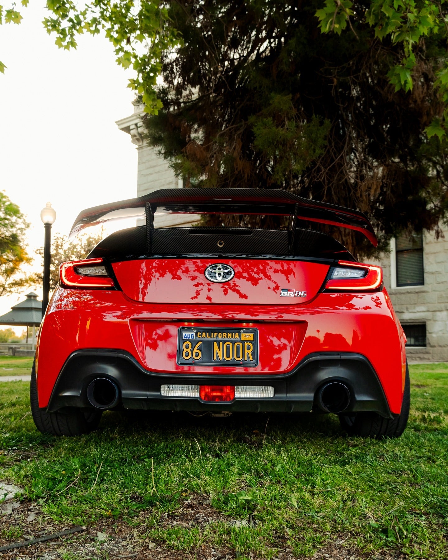 Robot Craftsman Toyota GR86 / BRZ Spoilers / Wings Options Aftermarket Carbon Fiber Part / Bodykit - Robot Bodykits