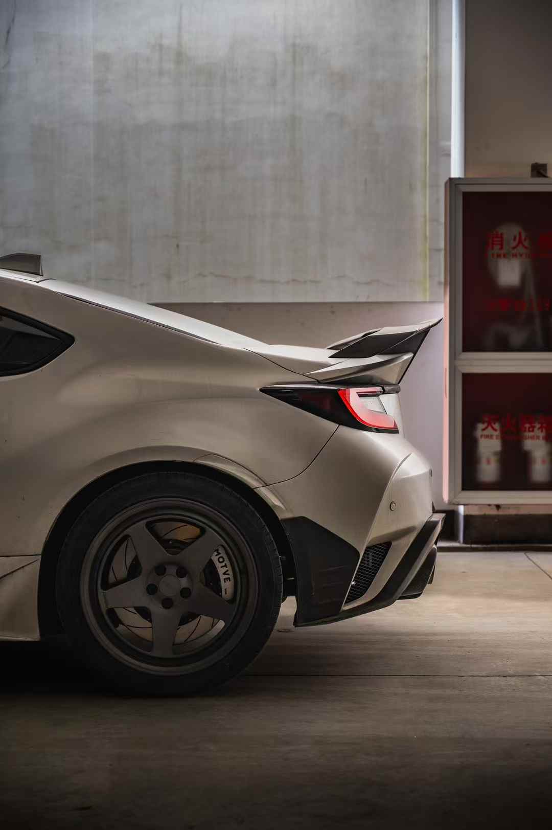 Robot Craftsman Toyota GR86 ZN8 / BRZ ZD8 GT Sport Wing (Carbon/FRP) Aftermarket Carbon Fiber Part / Bodykit - Robot Bodykits