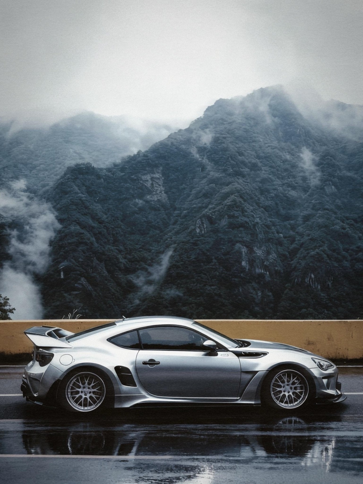 Robot Craftsman Toyota GT86 / BRZ / FRS Fibre Glass Reinforced Plastic Complete Body Kit (FRP) Fits Toyota GT86 / Subaru BRZ – First Gen (2012–2021) Aftermarket Carbon Fiber Part / Bodykit - Robot Bodykits
