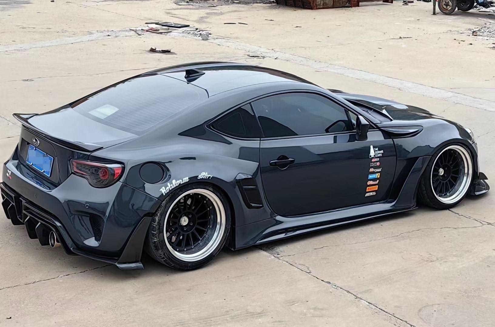 Robot Craftsman Toyota GT86 / BRZ / FRS Fibre Glass Reinforced Plastic Complete Body Kit (FRP) Fits Toyota GT86 / Subaru BRZ – First Gen (2012–2021) Aftermarket Carbon Fiber Part / Bodykit - Robot Bodykits