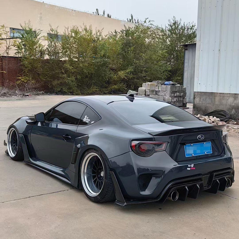 Robot Craftsman Toyota GT86 / BRZ / FRS Fibre Glass Reinforced Plastic Complete Body Kit (FRP) Fits Toyota GT86 / Subaru BRZ – First Gen (2012–2021) Aftermarket Carbon Fiber Part / Bodykit - Robot Bodykits