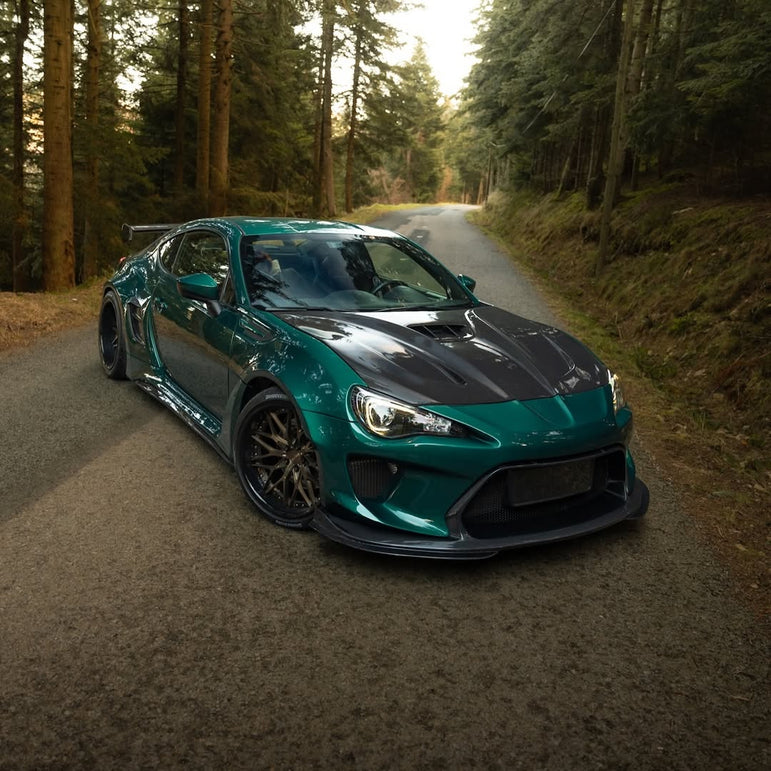 Robot Craftsman Toyota GT86 / BRZ / FRS Fibre Glass Reinforced Plastic Complete Body Kit (FRP) Fits Toyota GT86 / Subaru BRZ – First Gen (2012–2021) Aftermarket Carbon Fiber Part / Bodykit - Robot Bodykits