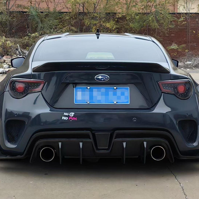 Robot Craftsman Toyota GT86 / BRZ / FRS Fibre Glass Reinforced Plastic Complete Body Kit (FRP) Fits Toyota GT86 / Subaru BRZ – First Gen (2012–2021) Aftermarket Carbon Fiber Part / Bodykit - Robot Bodykits