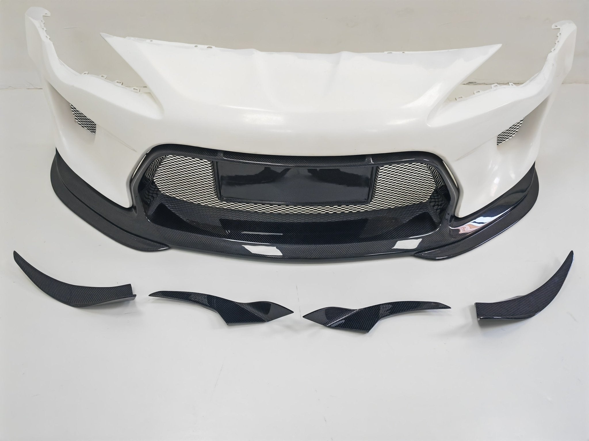 Robot Craftsman Toyota GT86 / BRZ / FRS Fibre Glass Reinforced Plastic Complete Body Kit (FRP) Fits Toyota GT86 / Subaru BRZ – First Gen (2012–2021) Aftermarket Carbon Fiber Part / Bodykit - Robot Bodykits