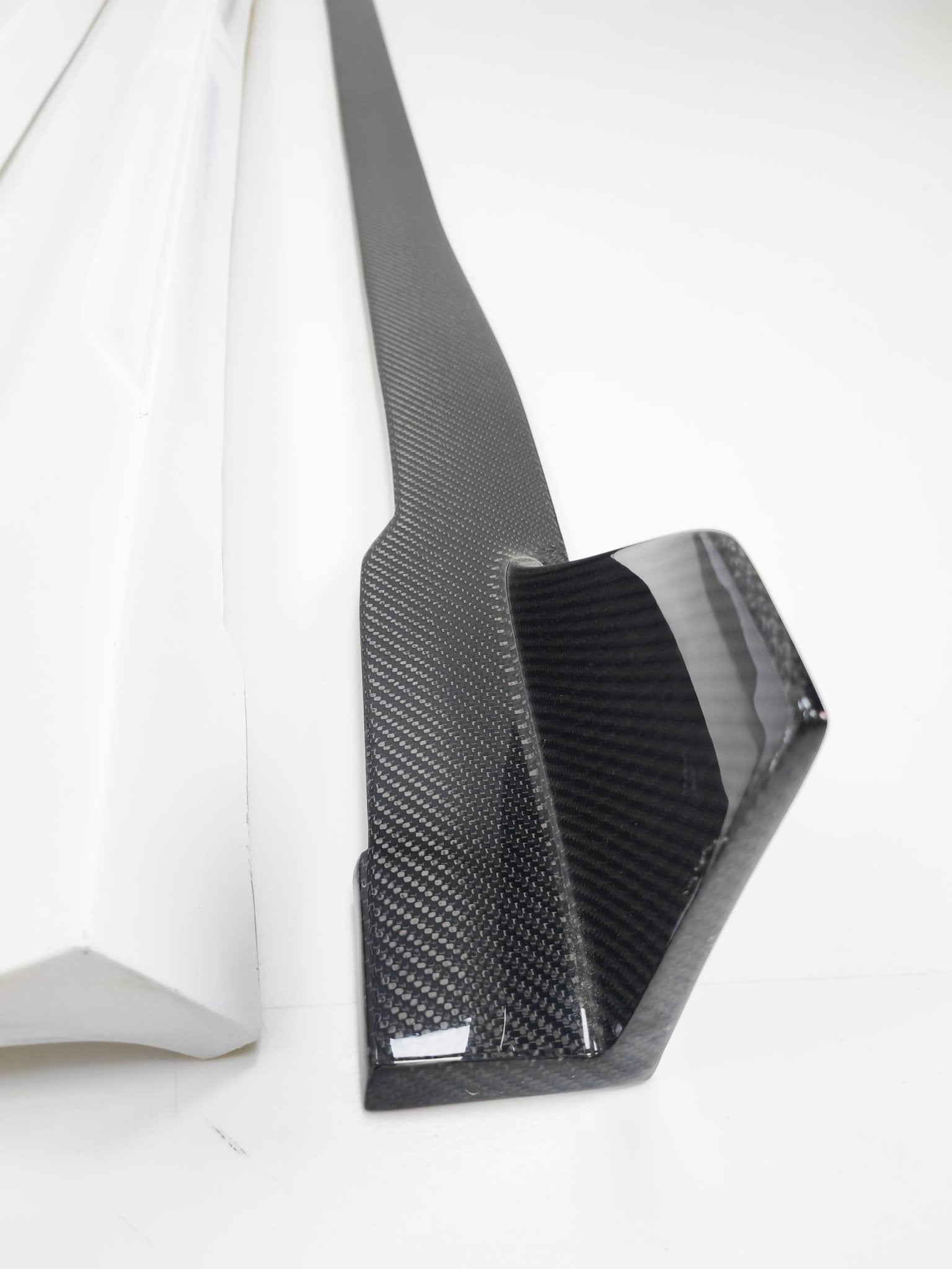 Robot Craftsman Volkswagen Golf / GTI / Golf R MK7 MK7.5 Fibre Glass Reinforced Plastic Complete Front Bumper (FRP) Aftermarket Carbon Fiber Part / Bodykit - Robot Bodykits