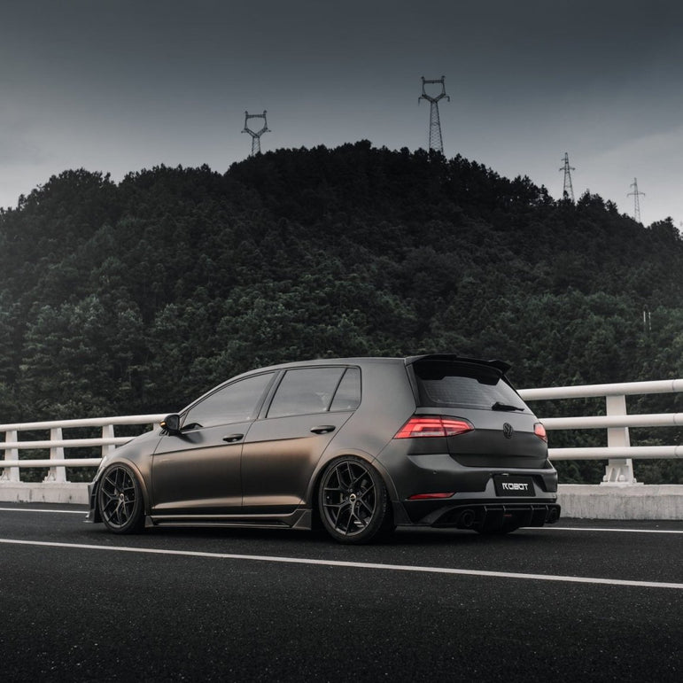 Robot Craftsman Volkswagen Golf / GTI / Golf R MK7 MK7.5 Fibre Glass Reinforced Plastic Complete Front Bumper (FRP) Aftermarket Carbon Fiber Part / Bodykit - Robot Bodykits