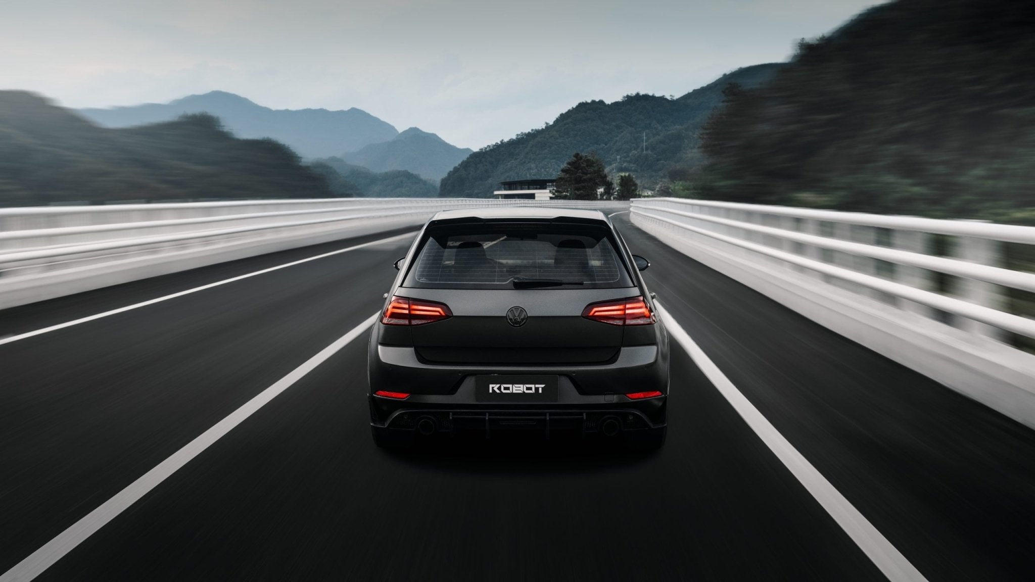 Robot Craftsman Volkswagen Golf / GTI / Golf R MK7 MK7.5 Fibre Glass Reinforced Plastic Complete Front Bumper (FRP) Aftermarket Carbon Fiber Part / Bodykit - Robot Bodykits