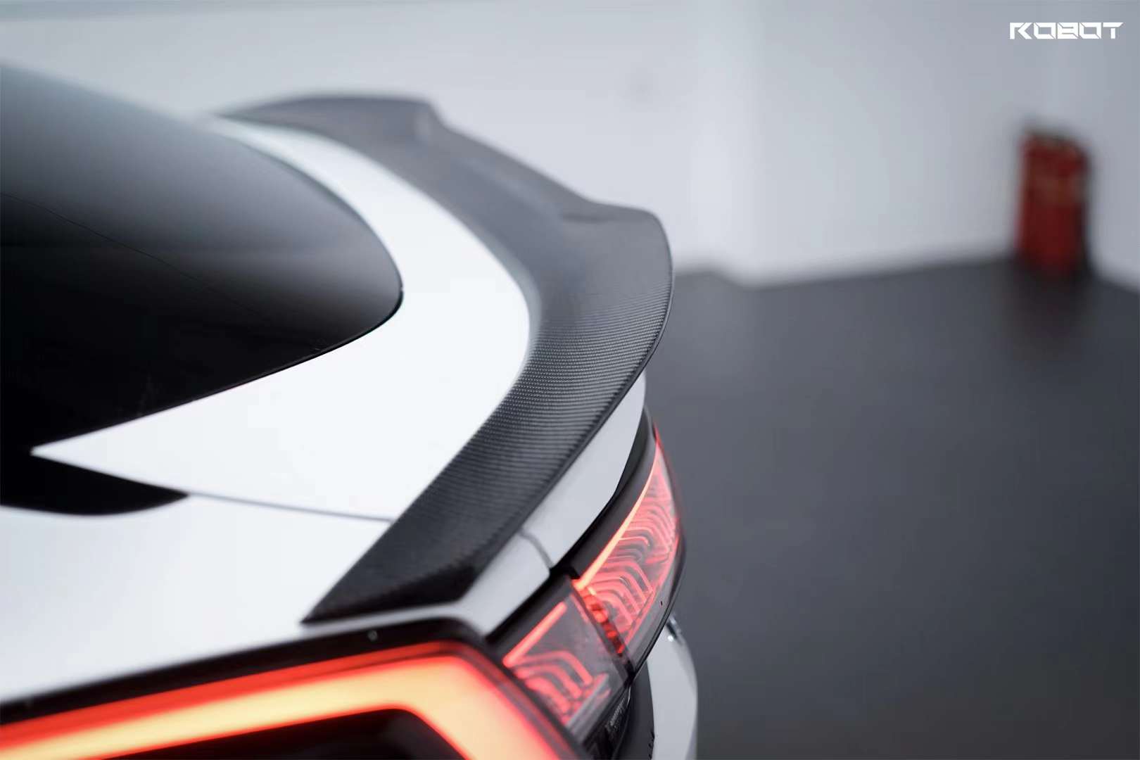 Robot Craftsman Zeekr 001 Complete Bodykit Aftermarket Carbon Fiber Part / Bodykit - Robot Bodykits