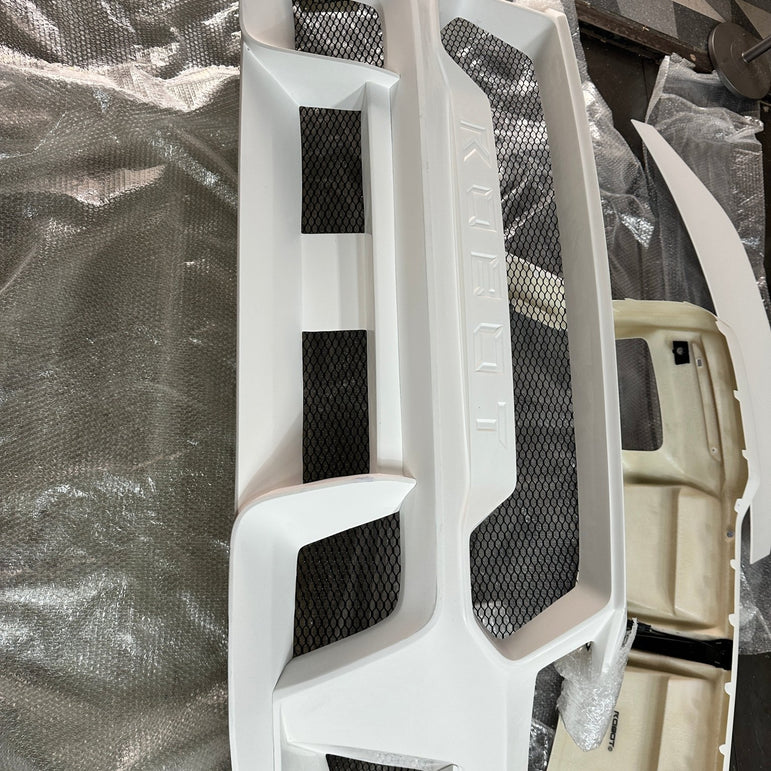 Robot Ford Mustang S650 V1 FRP Full Narrowbody Bodykit Aftermarket Carbon Fiber Part / Bodykit - Robot Bodykits