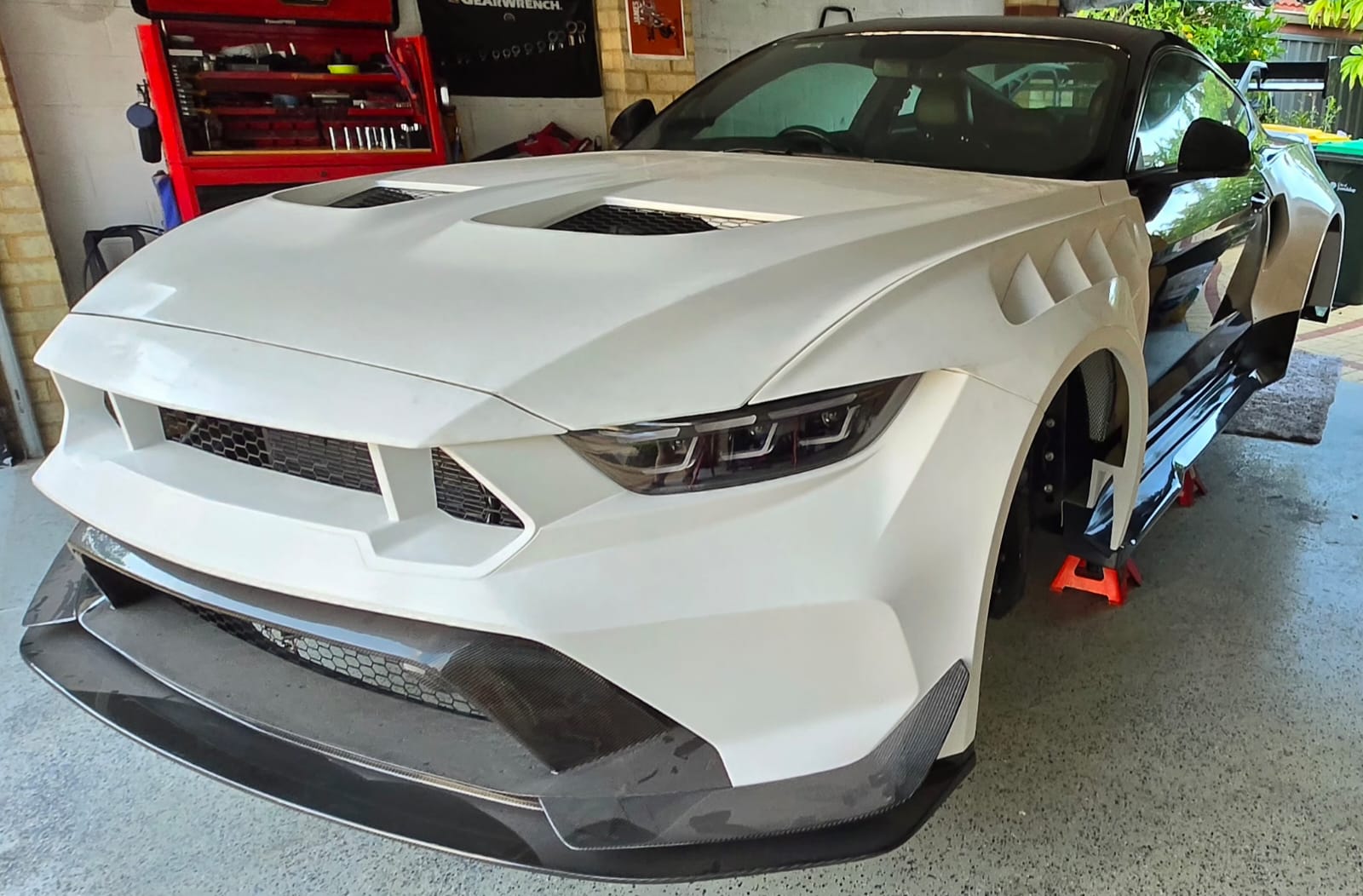 Robot Ford Mustang V5 GTR Widebody Kit for S550.1 & S550.2 Aftermarket Carbon Fiber Part / Bodykit - Robot Bodykits