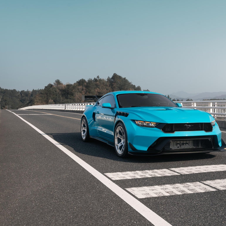 Robot Ford Mustang V5 GTR Widebody Kit for S550.1 & S550.2 Aftermarket Carbon Fiber Part / Bodykit - Robot Bodykits