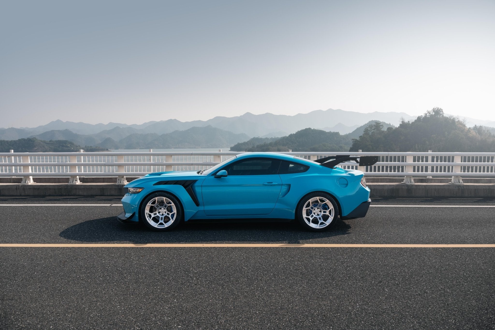 Robot Ford Mustang V5 GTR Widebody Kit for S550.1 & S550.2 Aftermarket Carbon Fiber Part / Bodykit - Robot Bodykits