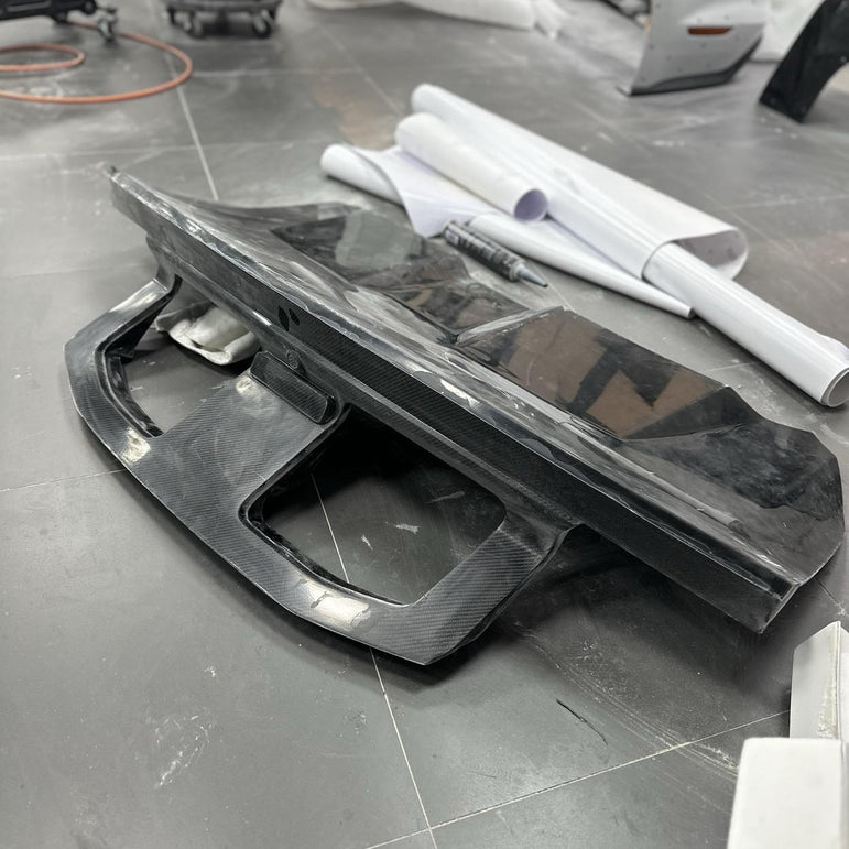 Robot Ford Mustang V5 GTR Widebody Kit for S550.1 & S550.2 Aftermarket Carbon Fiber Part / Bodykit - Robot Bodykits