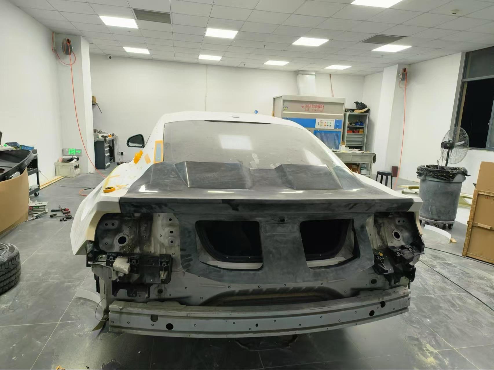 Robot Ford Mustang V5 GTR Widebody Kit for S550.1 & S550.2 Aftermarket Carbon Fiber Part / Bodykit - Robot Bodykits