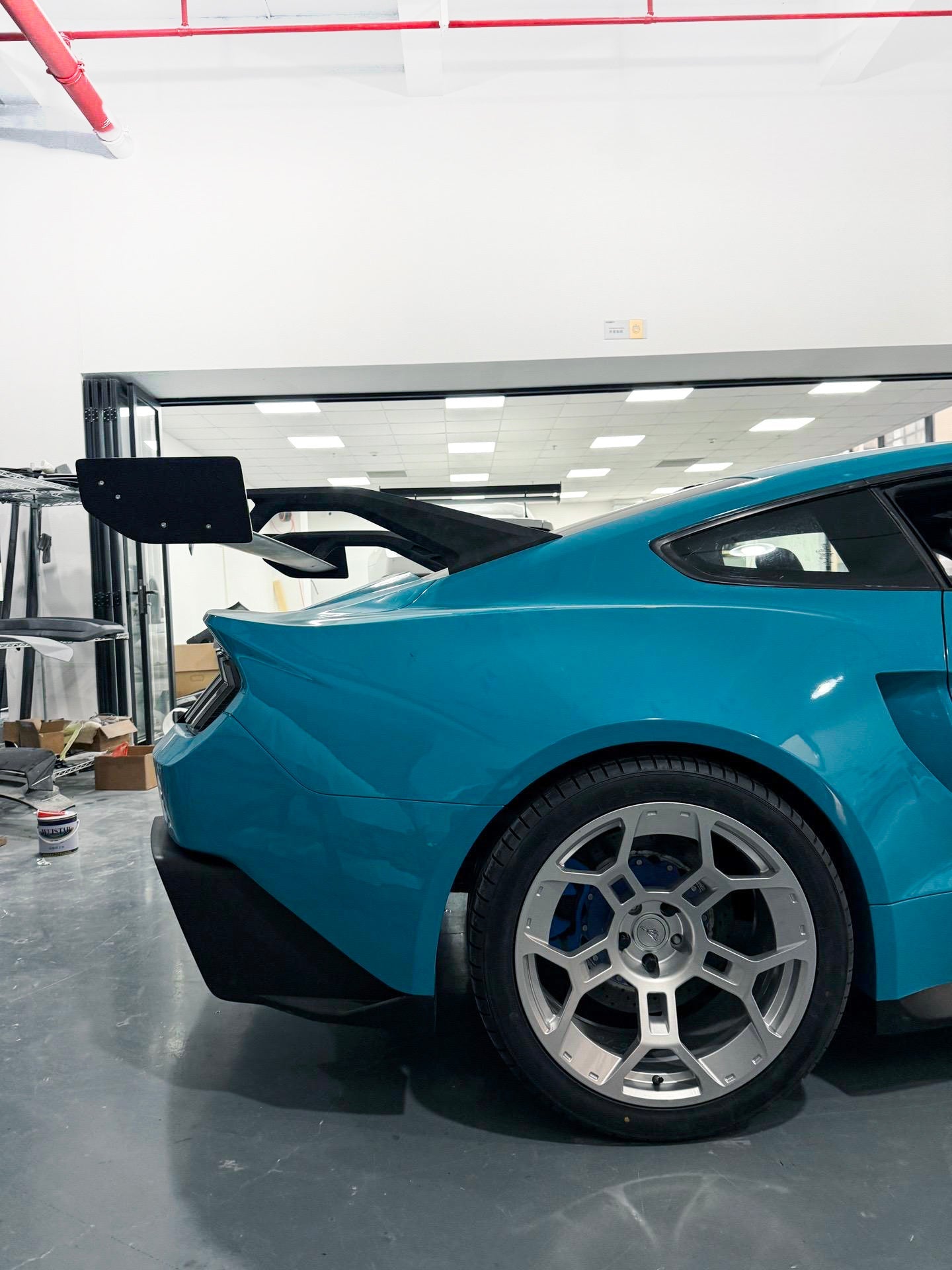 Robot Ford Mustang V5 GTR Widebody Spoiler/Wing for S550.1, S550.2 & S650 Aftermarket Carbon Fiber Part / Bodykit - Robot Bodykits