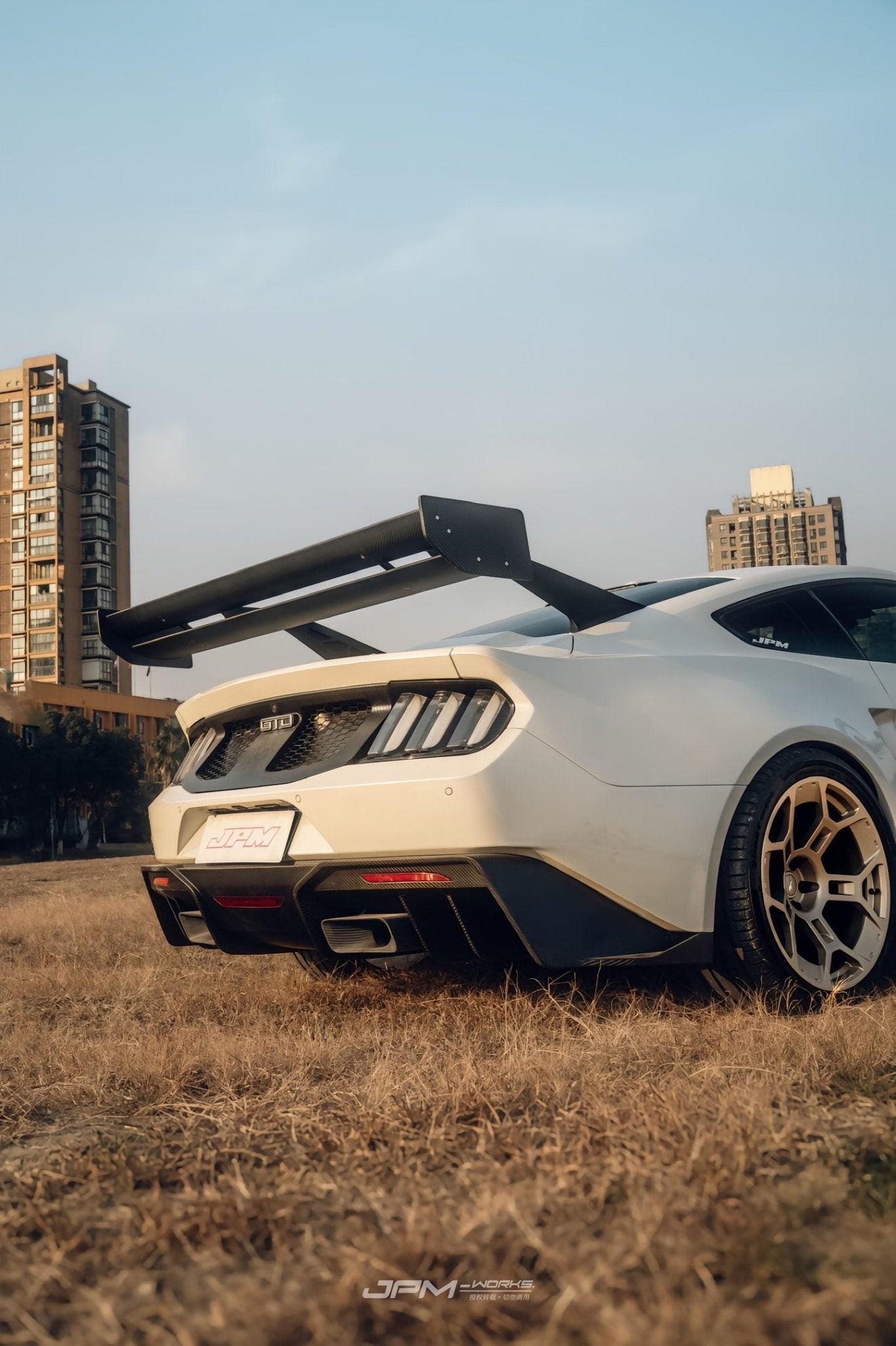 Robot Ford Mustang V5 GTR Widebody Spoiler/Wing for S550.1, S550.2 & S650 Aftermarket Carbon Fiber Part / Bodykit - Robot Bodykits