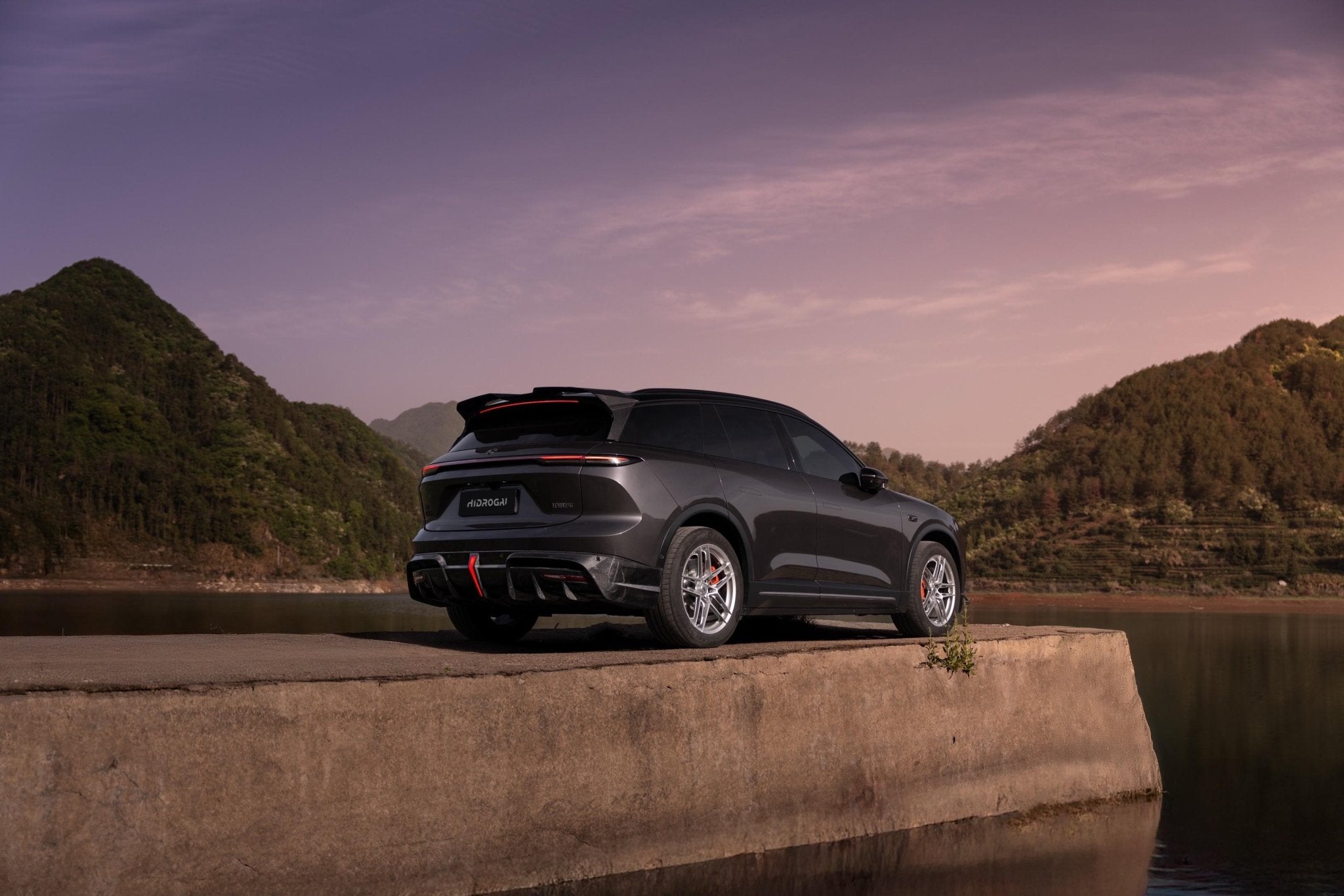 Robot NIO 1st Gen ES6 Lowline Bodykit (Hydrogai Series) 2019–2023 Aftermarket Carbon Fiber Part / Bodykit - Robot Bodykits