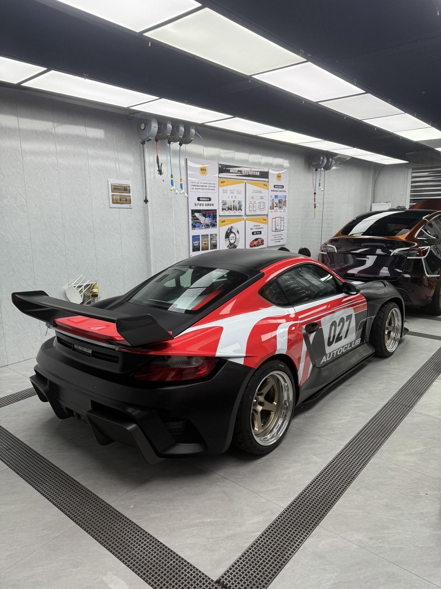 Robot Porsche 987.1 (2005 - 2009) 