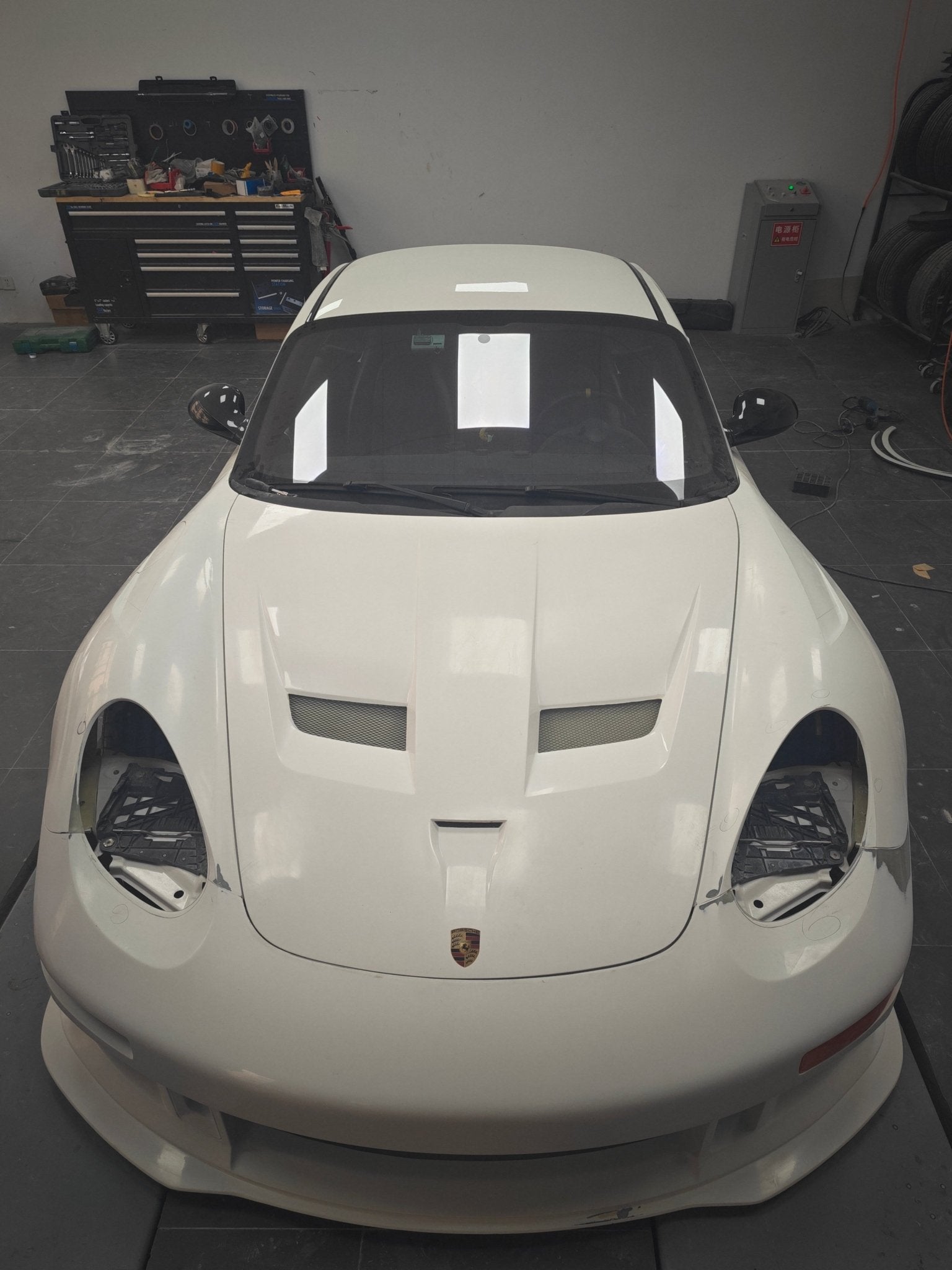 Robot Porsche 987.2 (2009–2012) Cayman / Boxter FRP & Partial Carbon Bonnet Aftermarket Carbon Fiber Part / Bodykit - Robot Bodykits