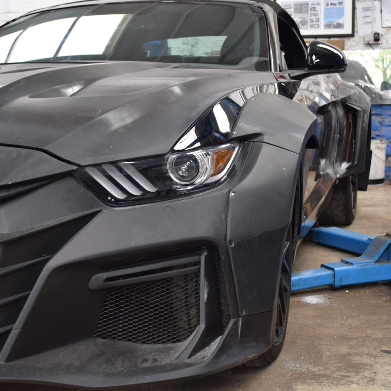Robot S550 Ford Mustang FRP/Carbon Dawn Bonnet Aftermarket Carbon Fiber Part / Bodykit - Robot Bodykits