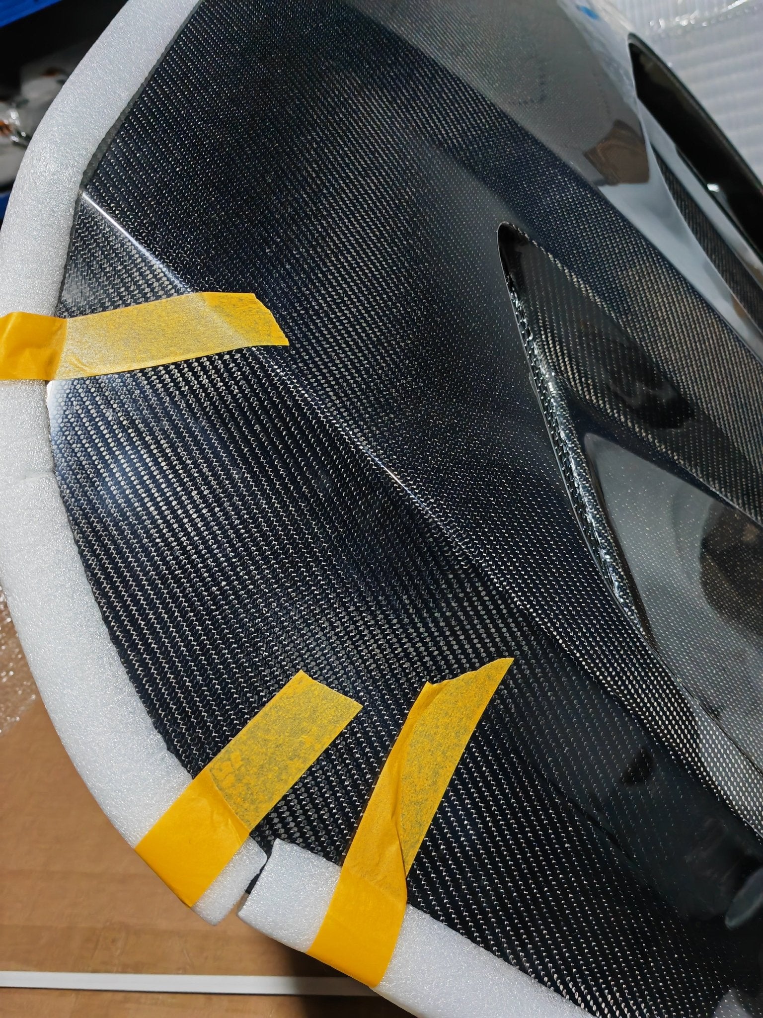 Robot S550 Ford Mustang FRP/Carbon Dawn Bonnet Aftermarket Carbon Fiber Part / Bodykit - Robot Bodykits