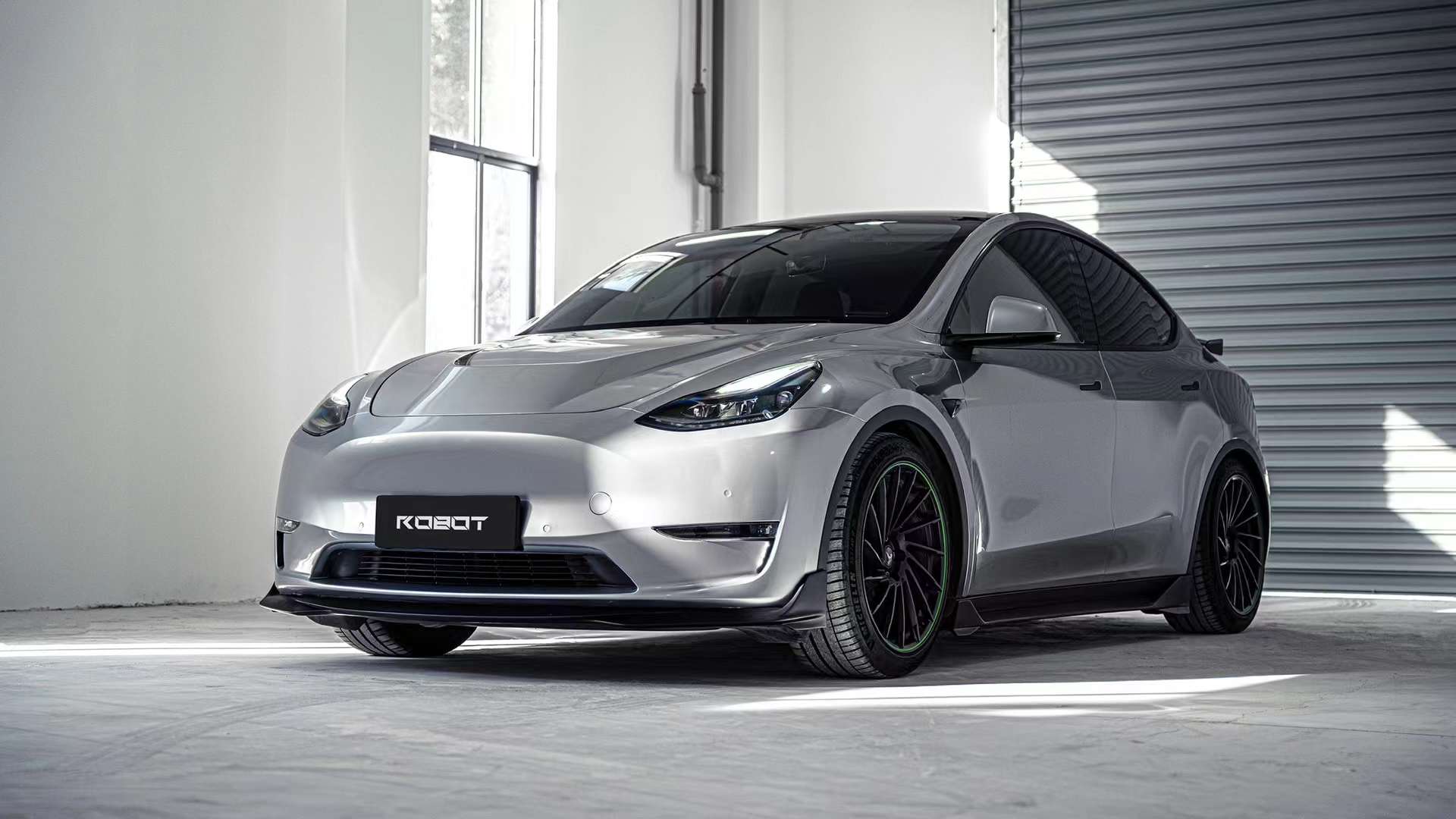 Robot Tesla Model Y Front Lip Aftermarket Carbon Fiber Part / Bodykit - Robot Bodykits