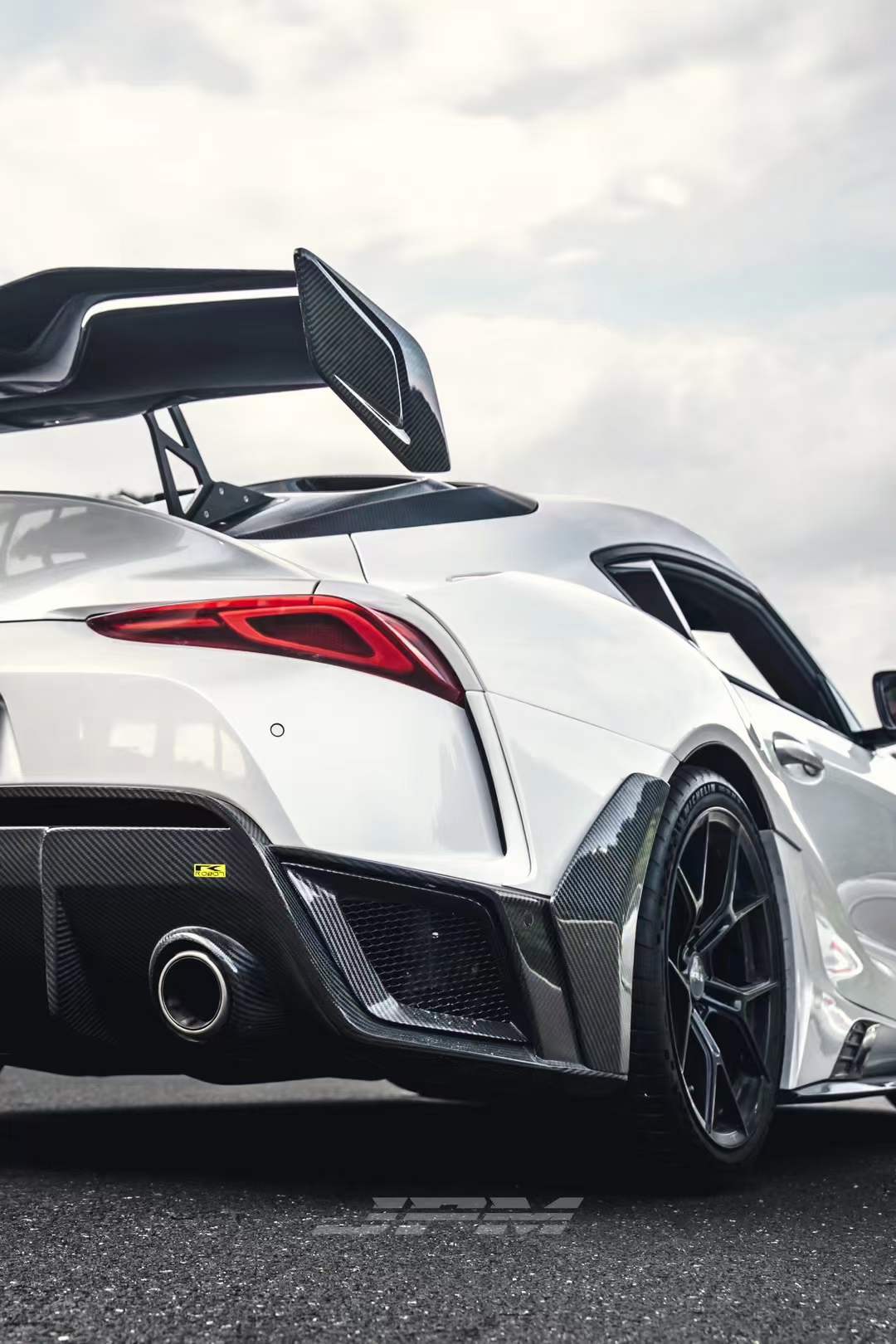 Robot Toyota GR Supra Alerion B Complete Narrow Body Kit Aftermarket Carbon Fiber Part / Bodykit - Robot Bodykits