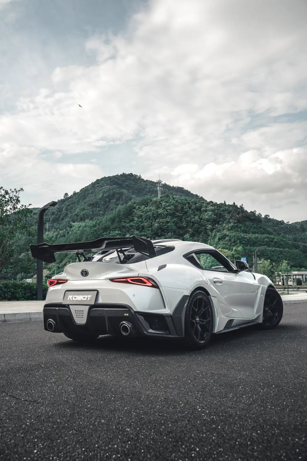 Robot Toyota GR Supra Alerion B Complete Narrow Body Kit Aftermarket Carbon Fiber Part / Bodykit - Robot Bodykits