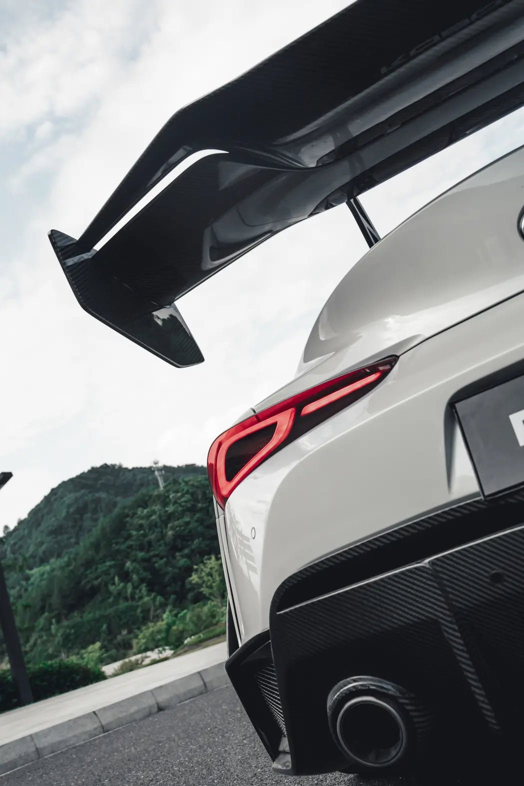 Robot Toyota GR Supra Alerion B Complete Narrow Body Kit Aftermarket Carbon Fiber Part / Bodykit - Robot Bodykits
